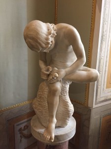 italy-statue